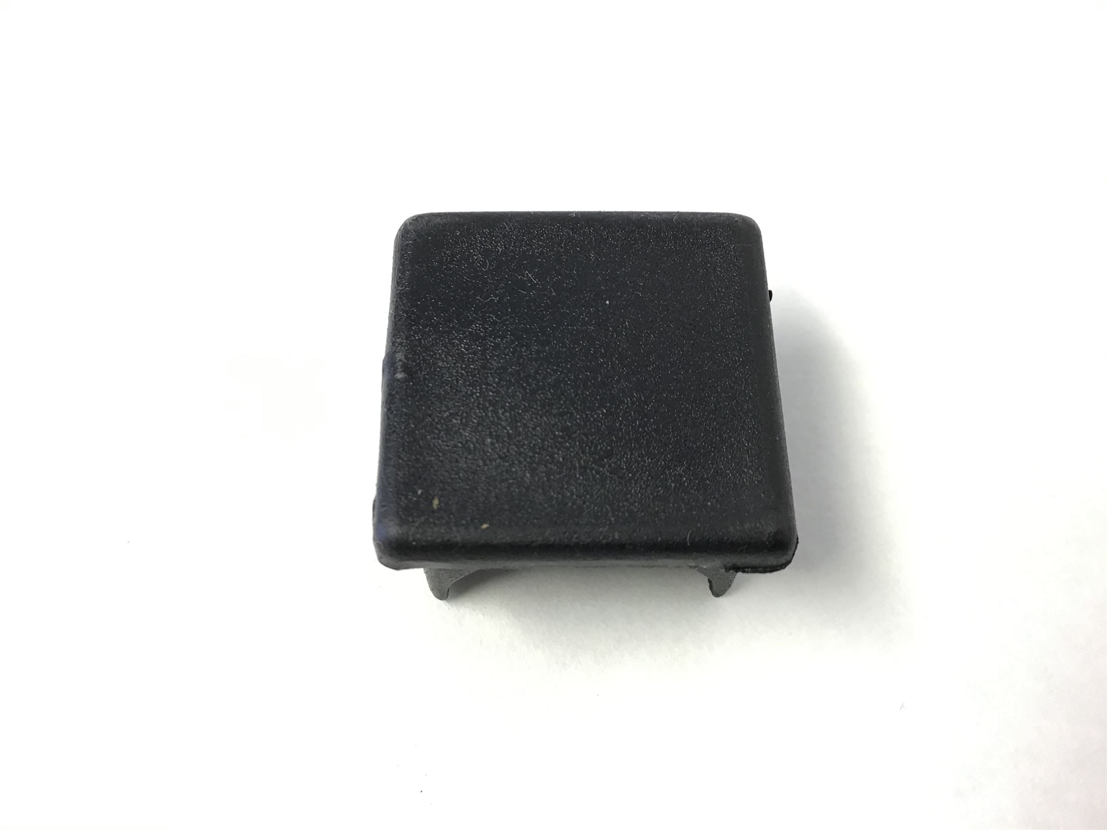 CONSOLE FRAME CAP