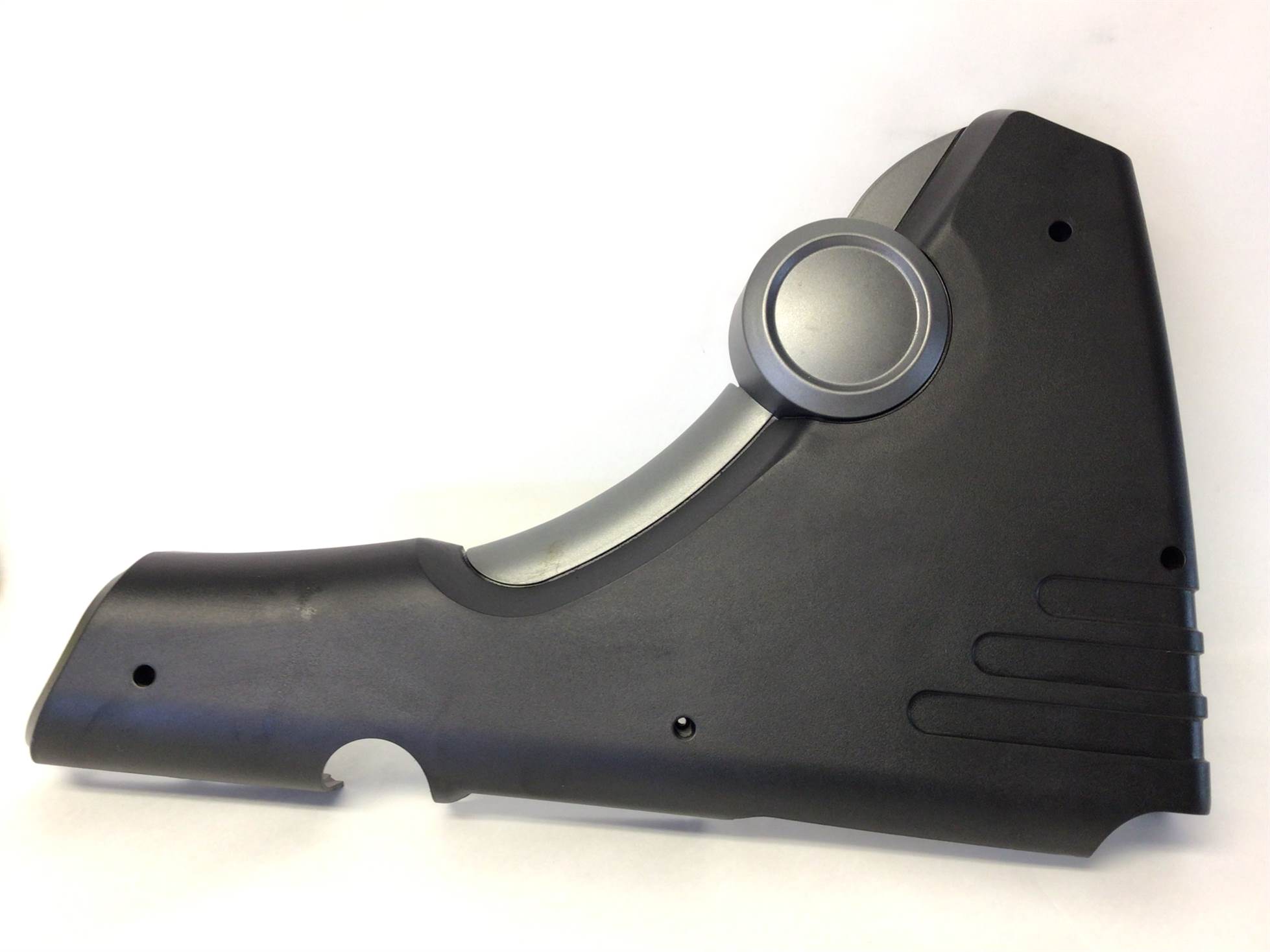 RIGHT FRONT SHIELD