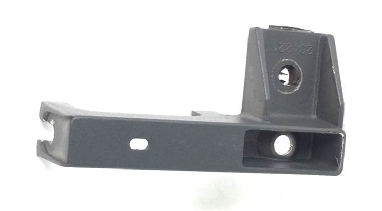 LEFT IDLER ROLLER BRACKET